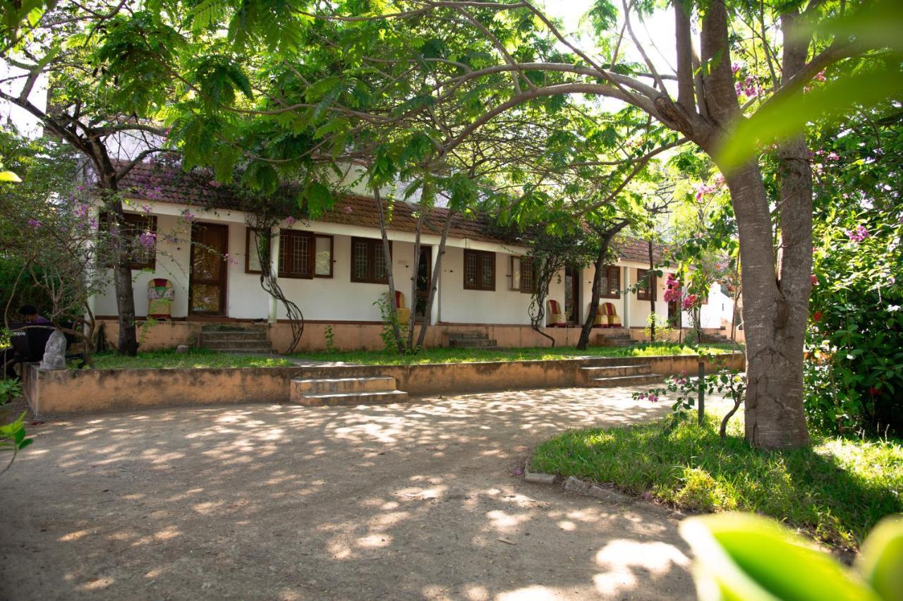 The Mountain Retreat Hotell Tiruvannāmalai Eksteriør bilde