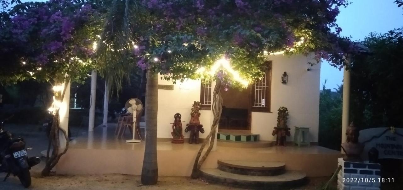 The Mountain Retreat Hotell Tiruvannāmalai Eksteriør bilde