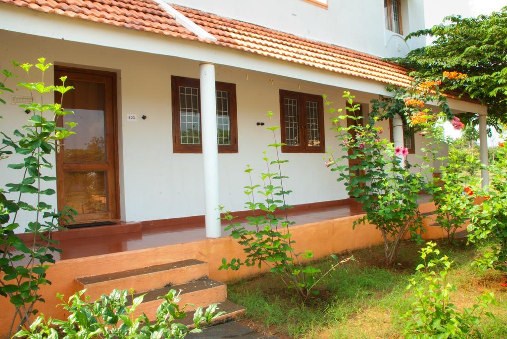 The Mountain Retreat Hotell Tiruvannāmalai Eksteriør bilde