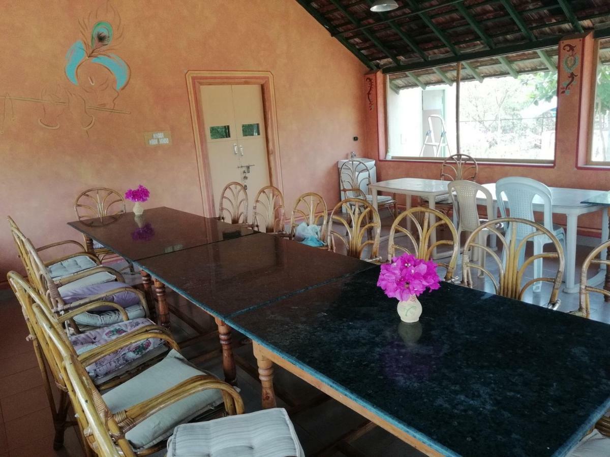 The Mountain Retreat Hotell Tiruvannāmalai Eksteriør bilde